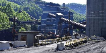 States eligible for $725 million per year to clean up abandoned coal mines